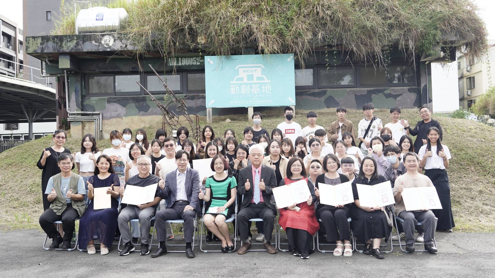 《畫家與畫廊一千里馬與伯樂的邂逅與合奏〉座談會